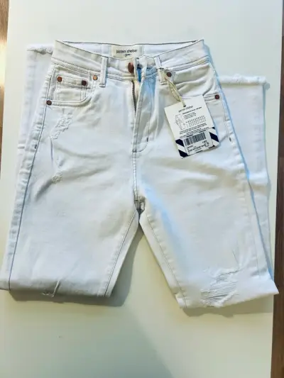 Jeans blancos desgastados Jazmin Chebar - miniatura 1
