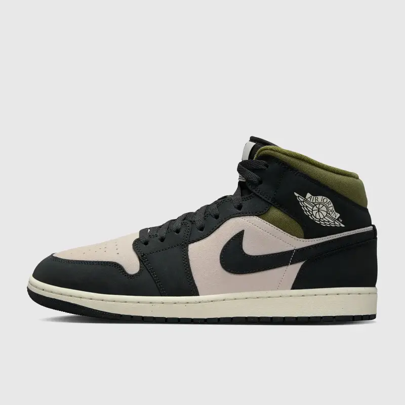 Jordan retro 1 mid se 40, 40.5, 42.5 y 43 original - 2