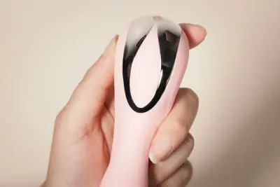 G-Rabbit Aphrovibe – Vibrador Doble Recargable - miniatura 2