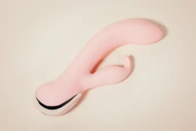 G-Rabbit Aphrovibe – Vibrador Doble Recargable - miniatura 4