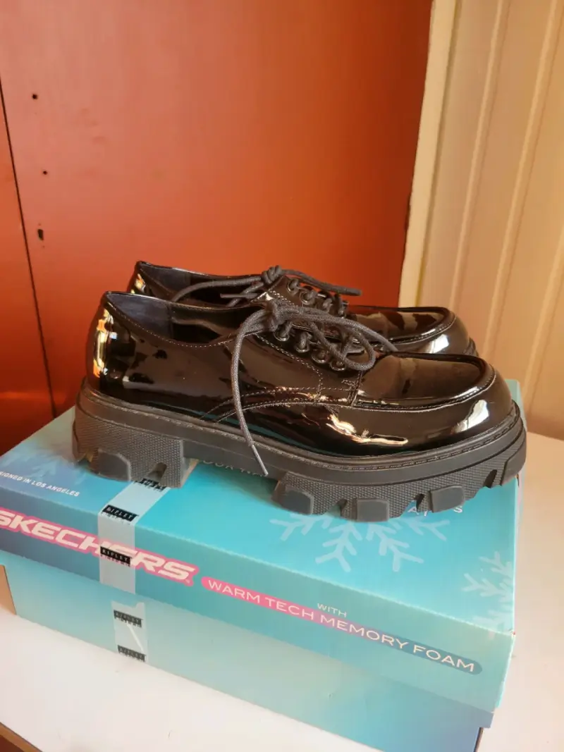 Zapatos mocasines de charol negros - 3
