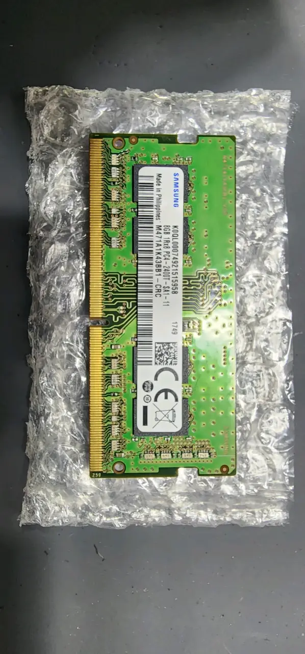 Memoria RAM Crucial y Samsung 8GB DDR4 - 3