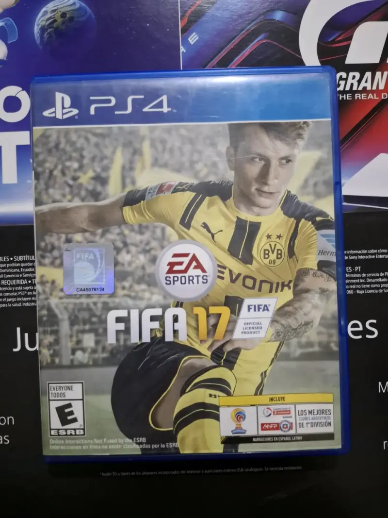 Juego FIFA 17 para PS4 en buen estado