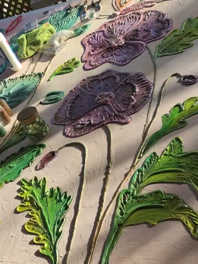 Cuadro de Arte en Relieve con Flores y Mariposa - miniatura 3