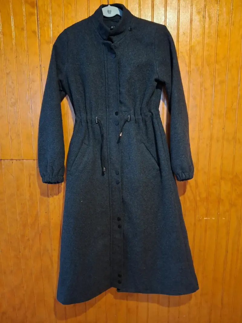 Abrigos y chaqueta - 4