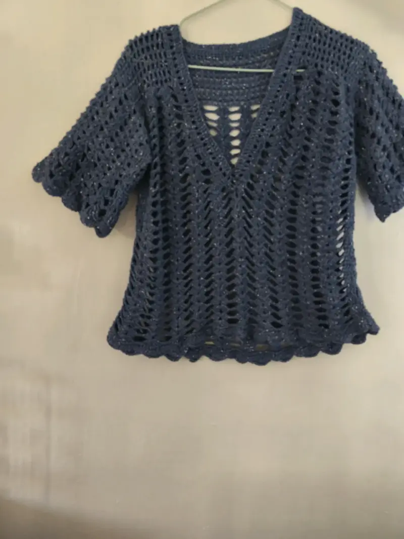 Blusa tejida a crochet azul marino - 1