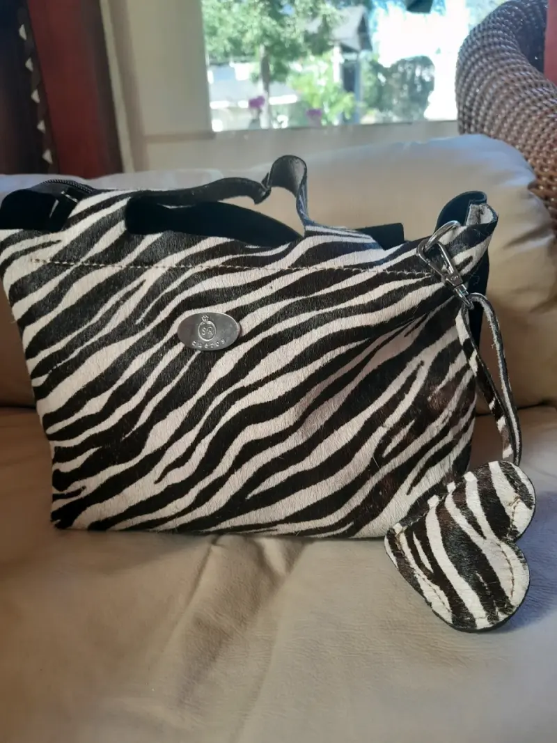 Bolso de cuero natural con diseño animal print - 2