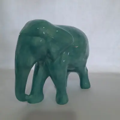 Jarra de cerámica pintada a mano con flores - miniatura 2