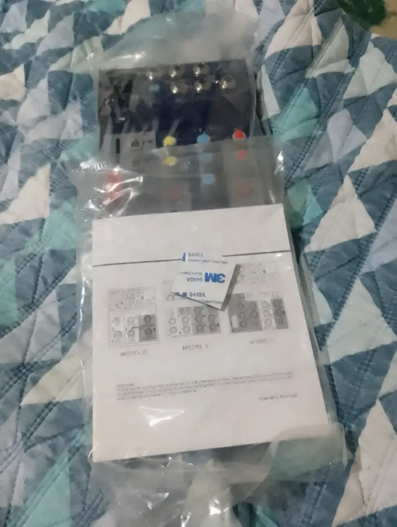 Mezclador de Audio ICM UM-36 con Efectos - 4