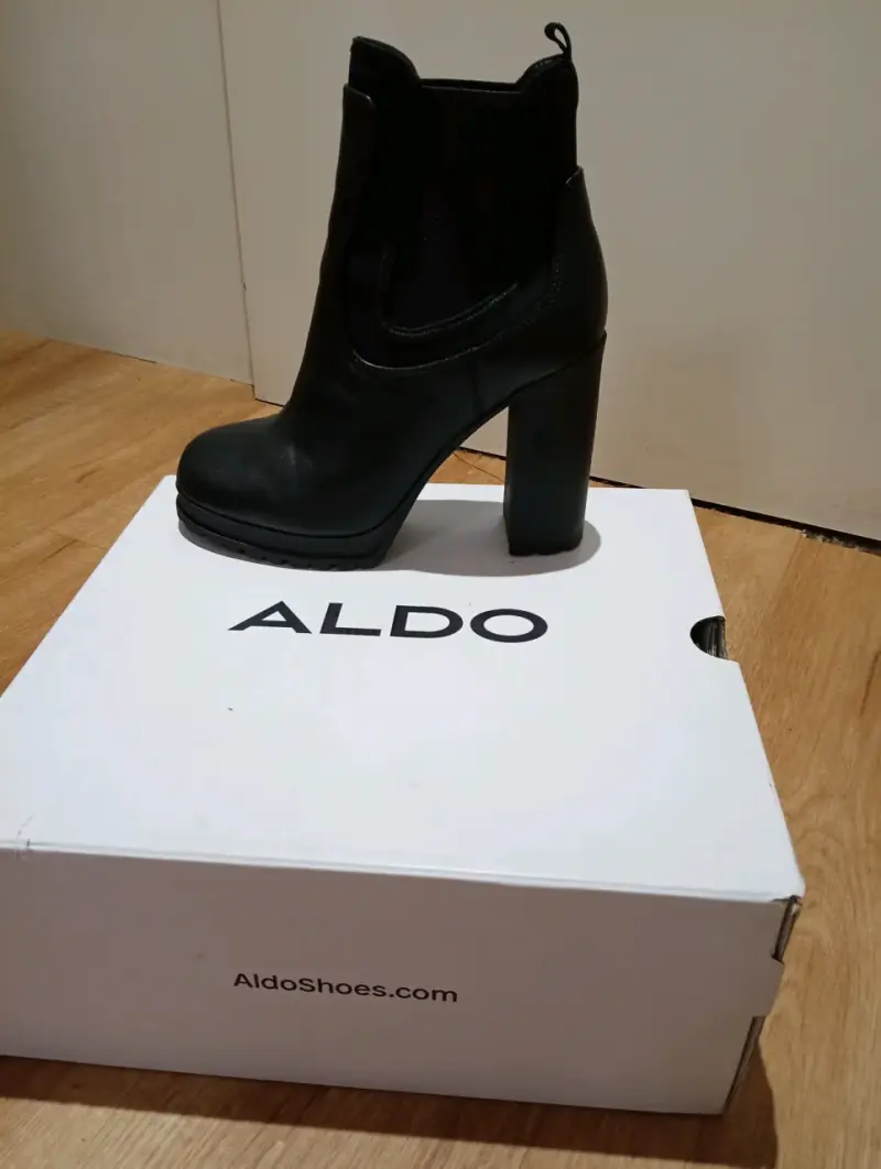Botines de tacón alto negros Aldo talla 38