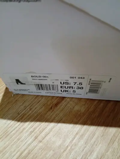 Botines de tacón alto negros Aldo talla 38 - miniatura 2