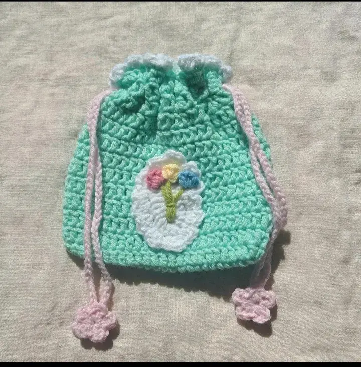 Bolsitas tejidas a crochet con diseños - 2