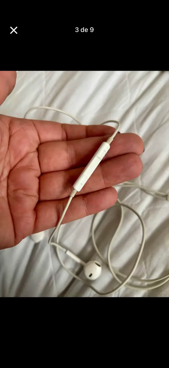 Audífonos originales con Lightning - 3