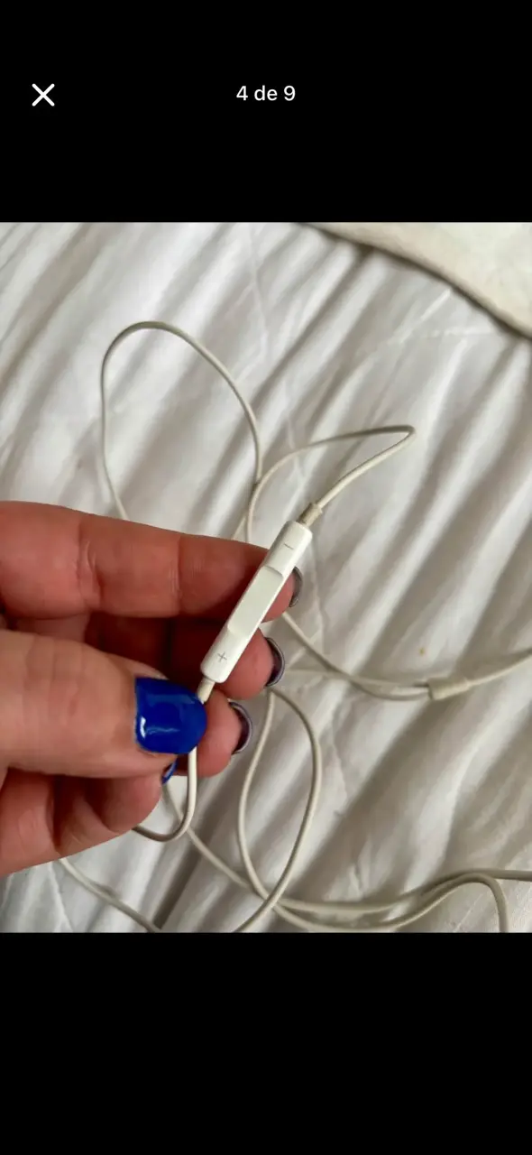 Audífonos originales con Lightning - 4