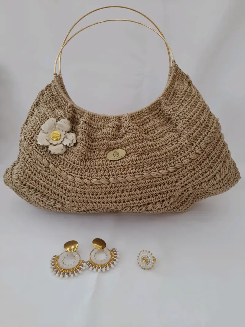 Conjunto de Collar y Aros Tejidos a Mano con Piedras Turquesa - 3