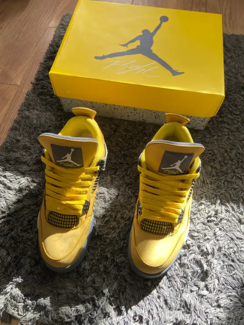 Zapatillas deportivas amarillas Air Jordan 4 Retro - 4