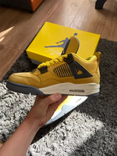 Zapatillas deportivas amarillas Air Jordan 4 Retro - miniatura 5
