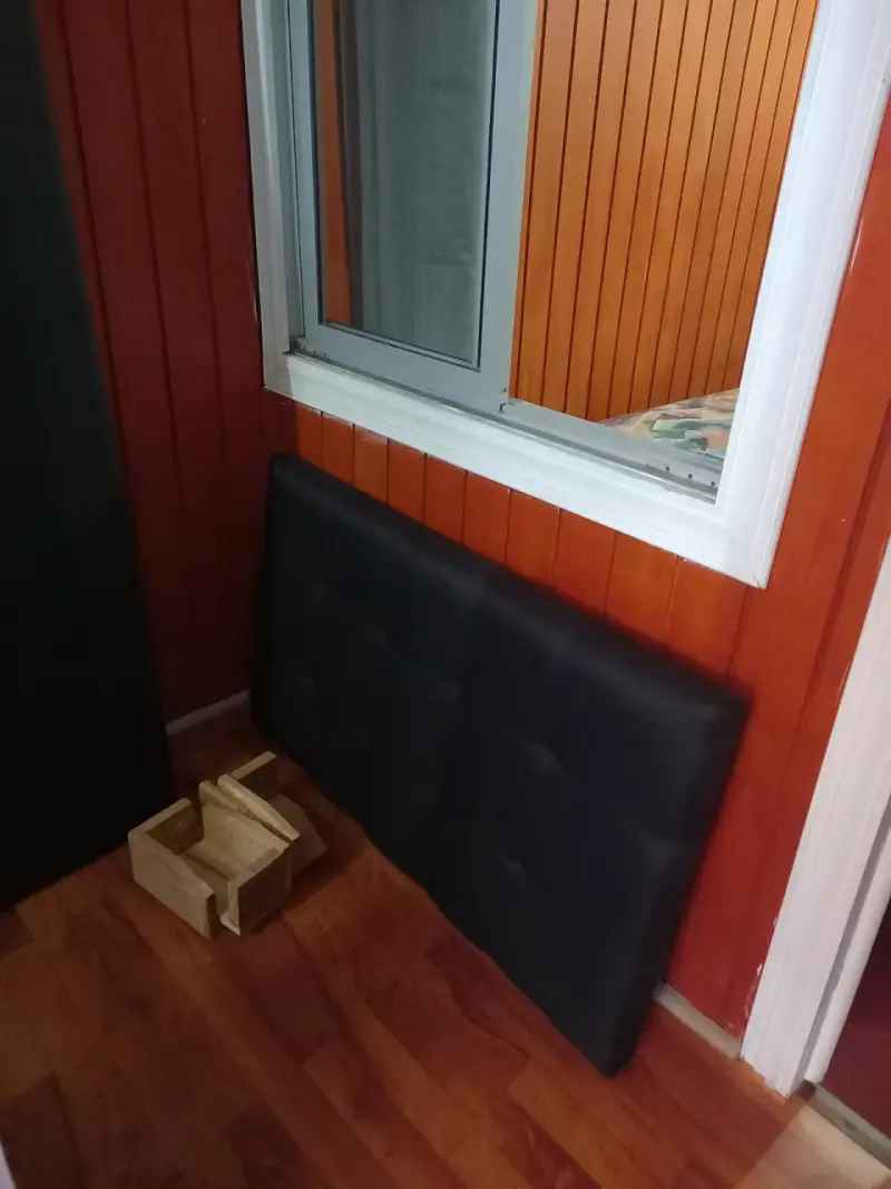 Base de cama y respaldo en buen estado - 5