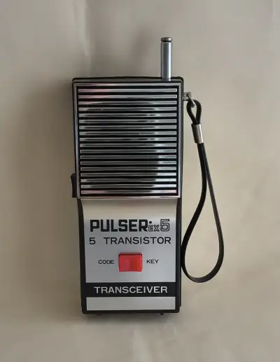 Walkie-Talkies VintageTOHSHIN Pulser Ex-5  (1978) - miniatura 4