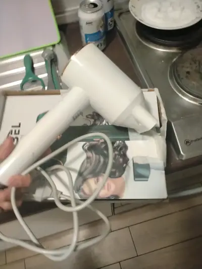 Secador de Pelo Tasbel 1500W Blanco - miniatura 5
