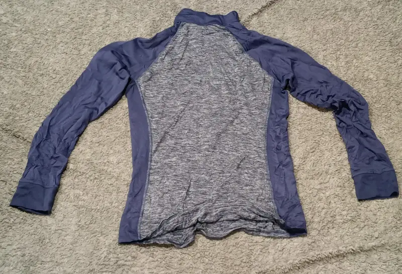 Polera deportiva Under Armour - 2