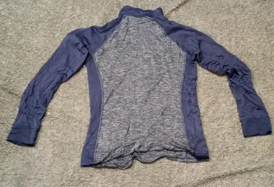 Polera deportiva Under Armour - miniatura 2