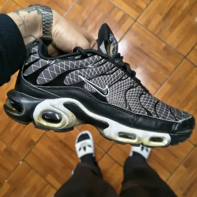Zapatillas deportivas Nike TN Grid negras y grises - miniatura 2