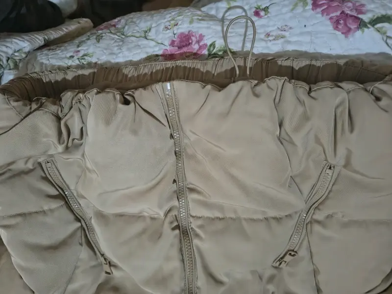 Chaqueta amarilla con forro de piel sintética - 5