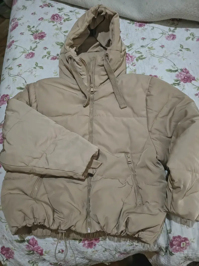 Chaqueta amarilla con forro de piel sintética - 6