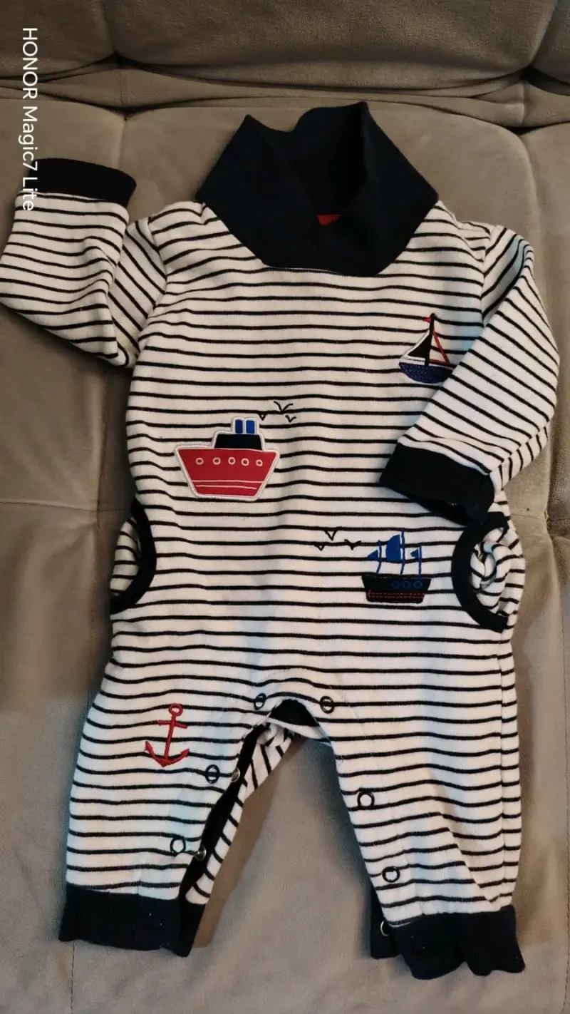 Conjunto de enteritos para bebé con diseños variad