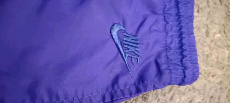 Buzo Nike morado talla L - 3