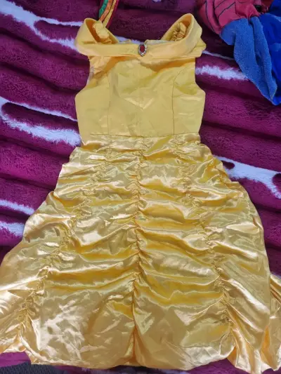 Vestido de niña estilo Minnie con lazo rojo - miniatura 5