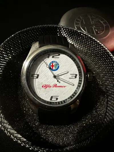 Reloj de pulsera Alfa Romeo con caja original - miniatura 2
