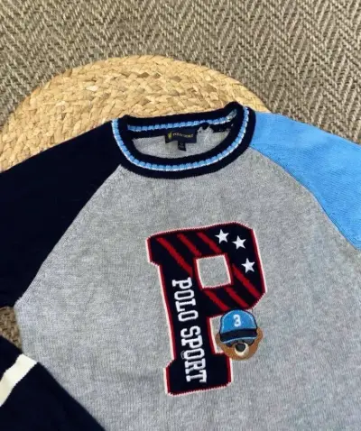 Sweater Polo Sport para niño con diseño bordado - miniatura 2