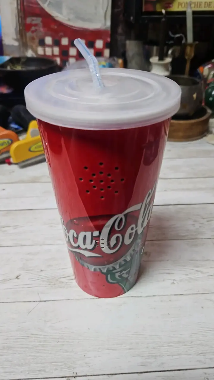 Teléfono vintage estilo Coca-Cola con dial rotativo - 1