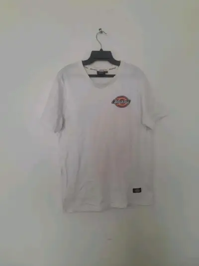 Polera blanca Dickies con logo bordado - miniatura 1