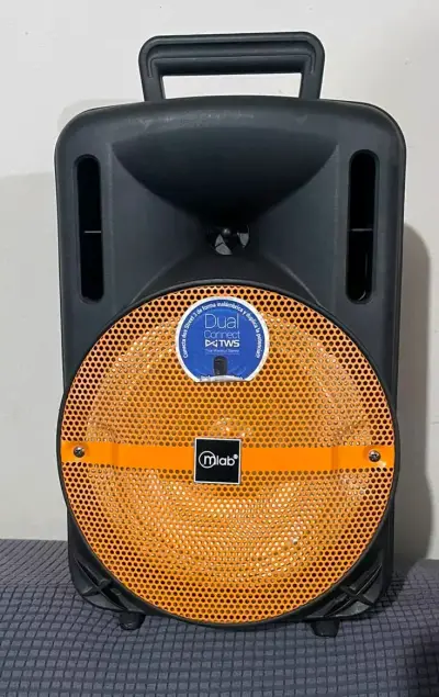 Parlante portátil Mlab 8 pulgadas con Bluetooth - miniatura 2
