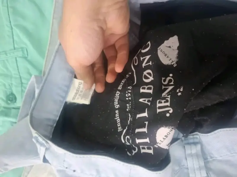 Shorts de mezclilla Billabong para hombre - 3