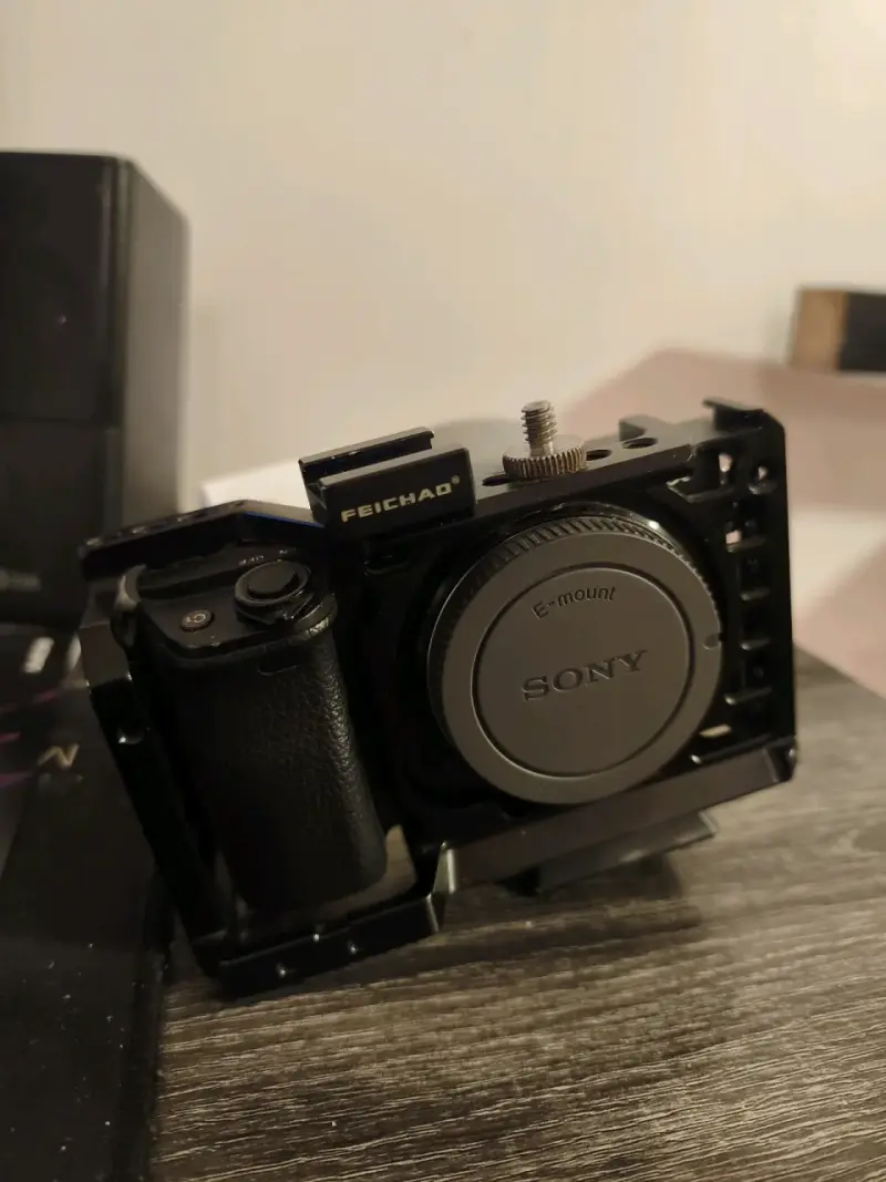 Cámara Sony a6400 + accesorios - 1