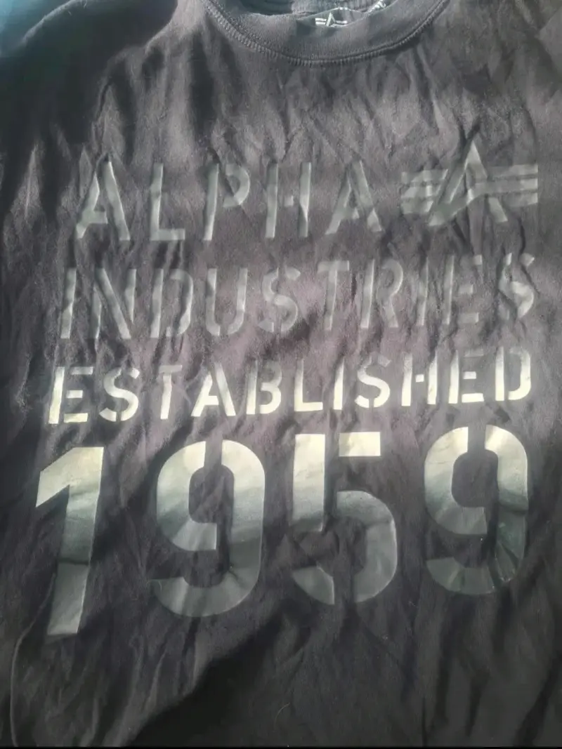 Polera Negra Alpha Industries Est. 1959 - 3