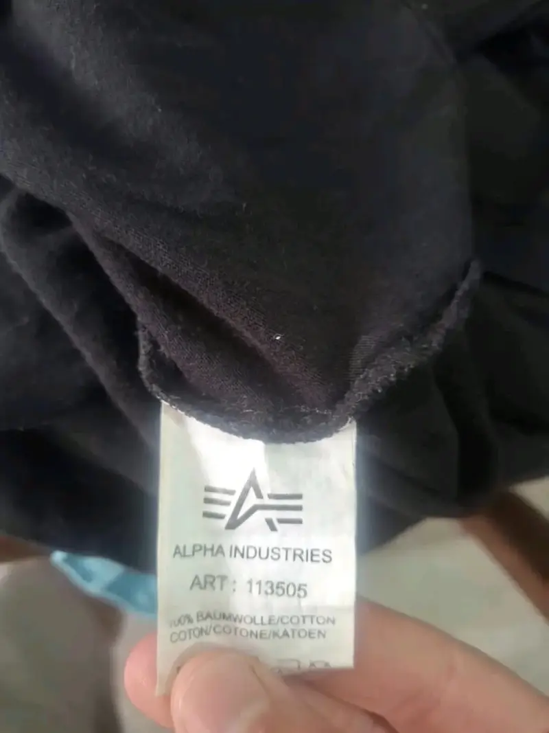 Polera Negra Alpha Industries Est. 1959 - 4