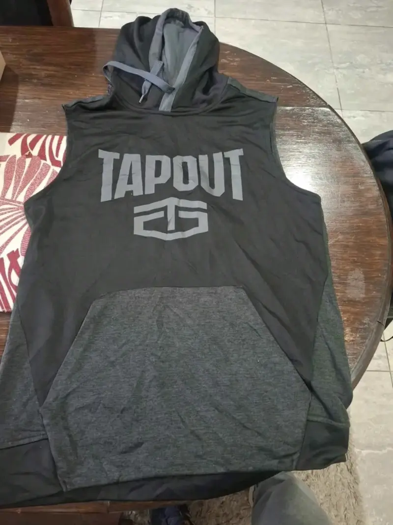 Polerón sin mangas Tapout negro con capucha - 3