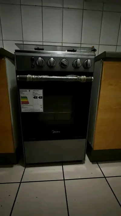 Cocina a gas Midea con 4 quemadores - miniatura 1