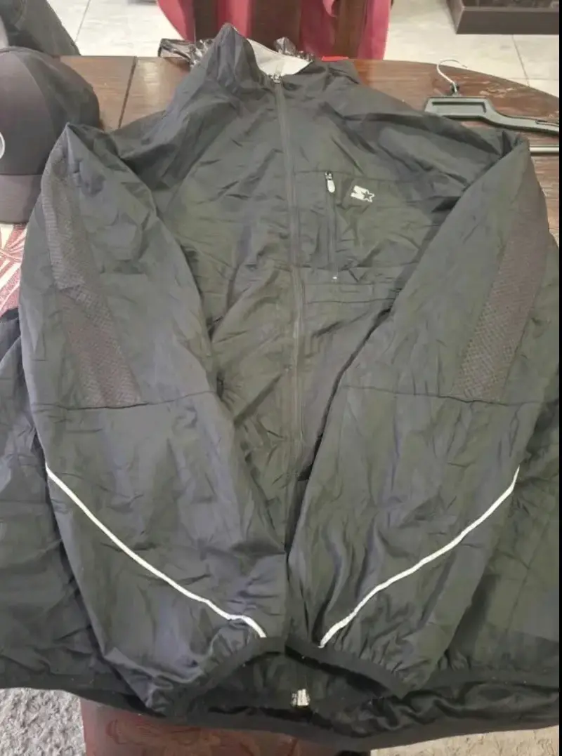 Chaqueta cortaviento negra talla 2XL - 4