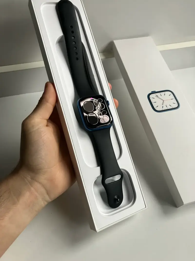 Reloj Apple Watch serie 7 - 45mm - 3