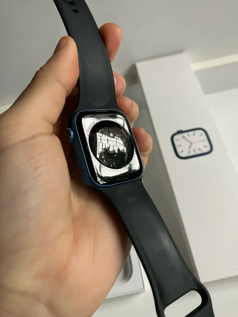 Reloj Apple Watch serie 7 - 45mm - 6