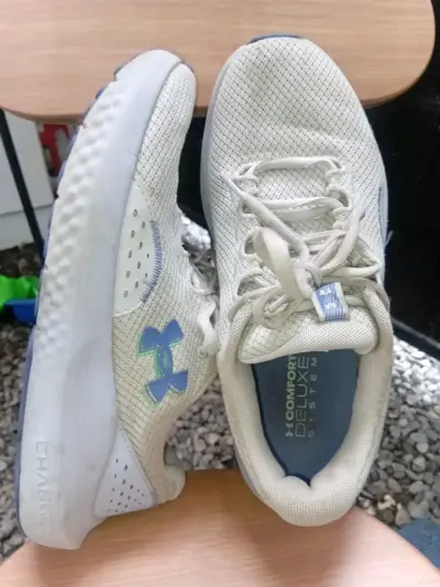 Zapatillas deportivas Under Armour blancas para hombre - miniatura 1