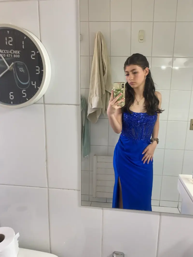 Vestido de gala azul rey - 2