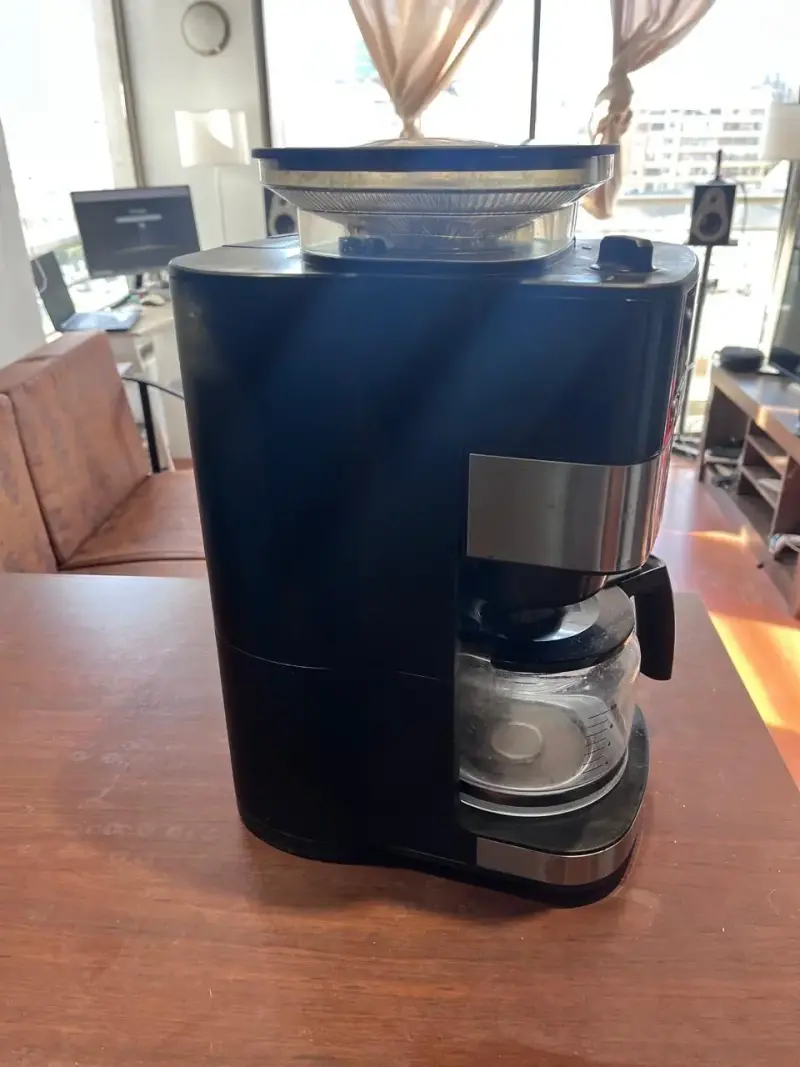 Cafetera Krups de filtro con molinillo Grind Aroma - 2