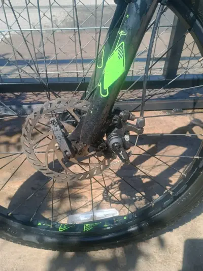Bicicleta Oxford Drako MTB azul con suspensión - miniatura 5